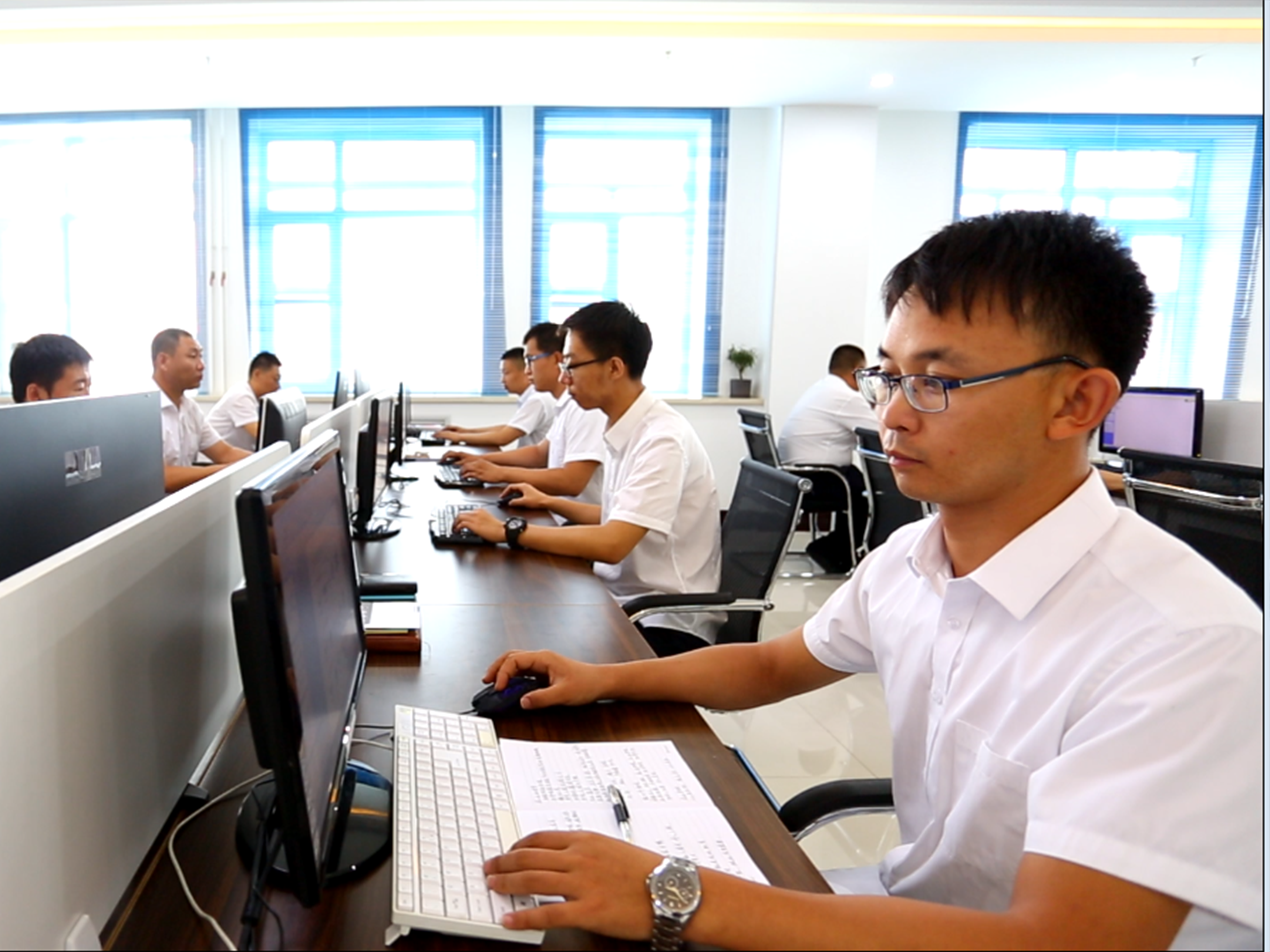 充满活力的团队